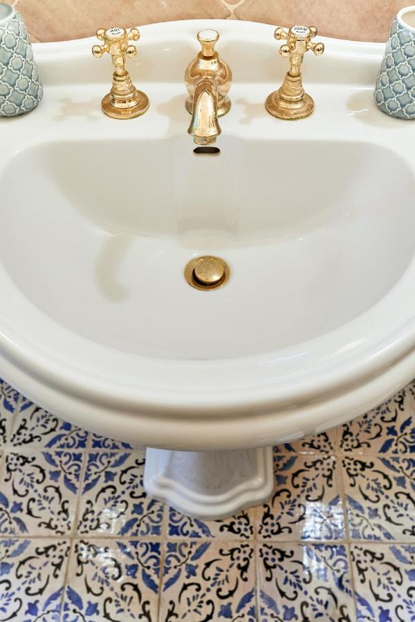גאליפולי Louis Mary Apartment מראה חיצוני תמונה